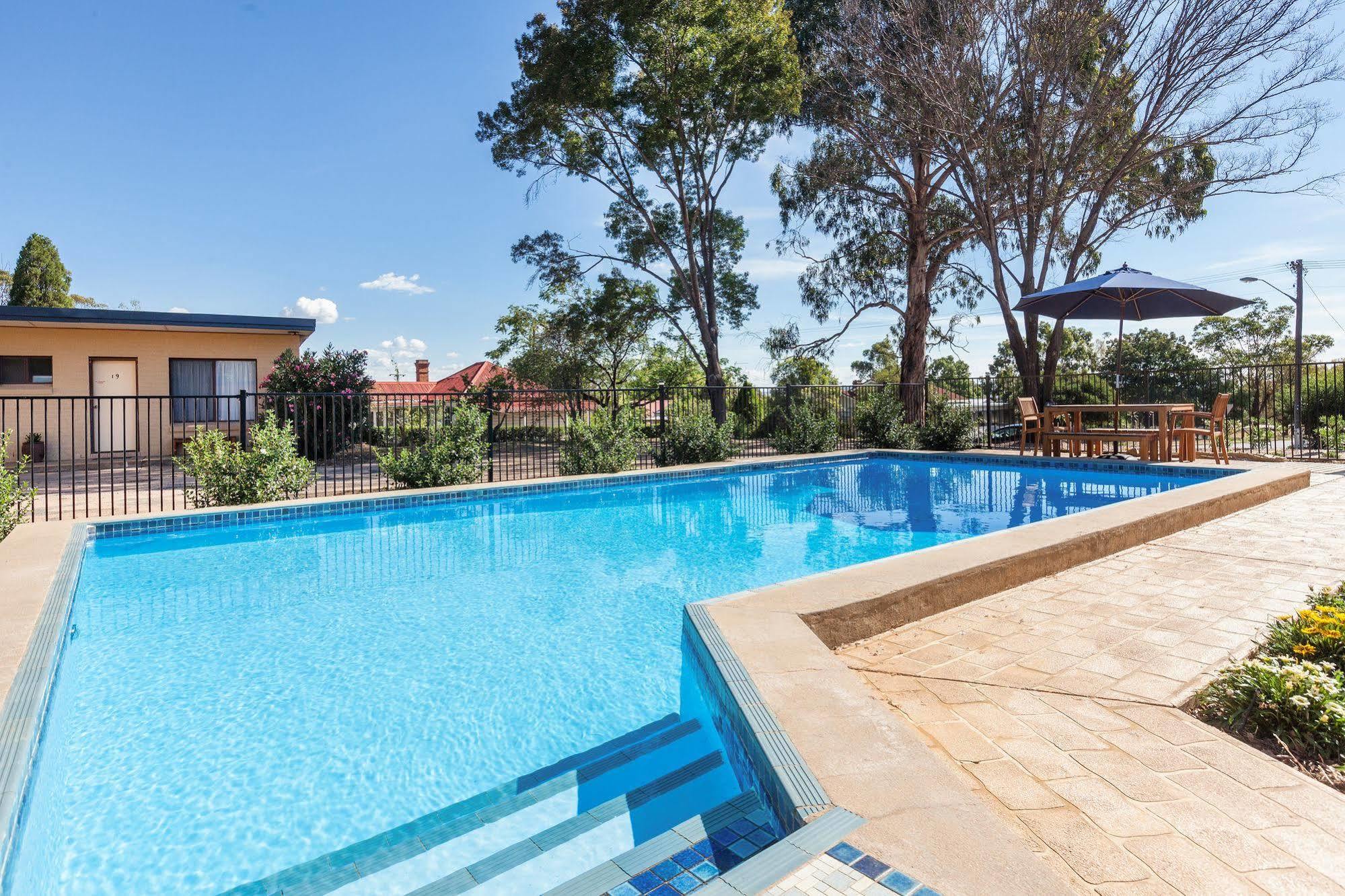 Gulgong Motel Exterior photo